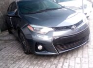 TOYOTA COROLLA SE 2015  MODEL