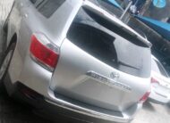 TOYOTA HIGHLANDER 2011 MODEL