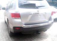 TOYOTA HIGHLANDER 2011 MODEL